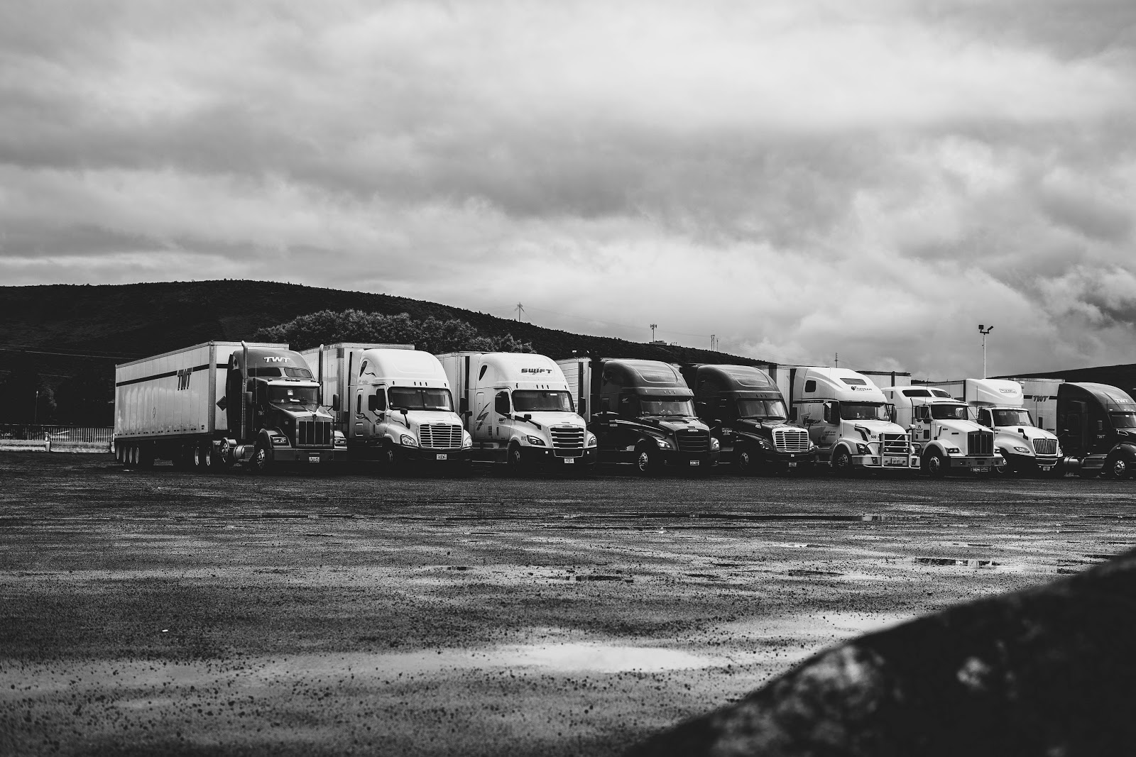 When Should I Consider Outsourcing My Logistics